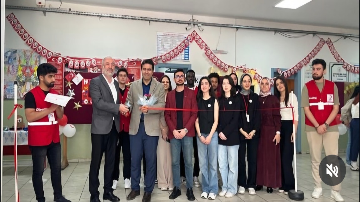 OKULUMUZDA 23 NİSAN